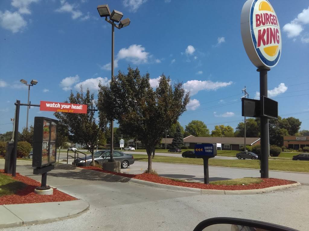 Burger King | restaurant | 11940 W Center Rd, Omaha, NE 68144, USA | 4023338868 OR +1 402-333-8868