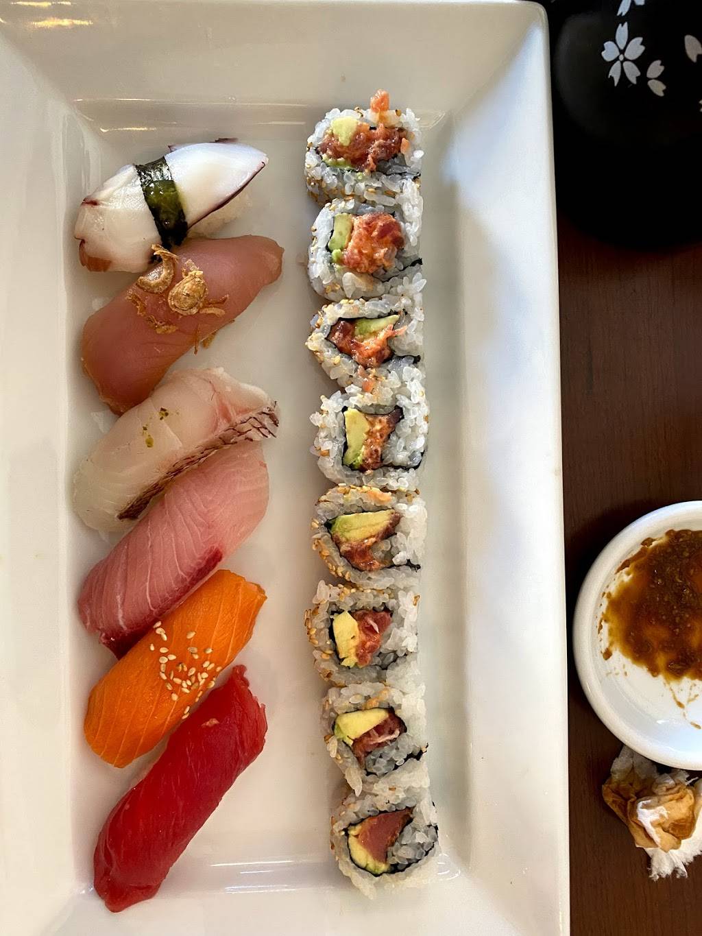 Sushi NAKATA | restaurant | 108 E Lime Ave, Monrovia, CA 91016, USA | 6262563379 OR +1 626-256-3379