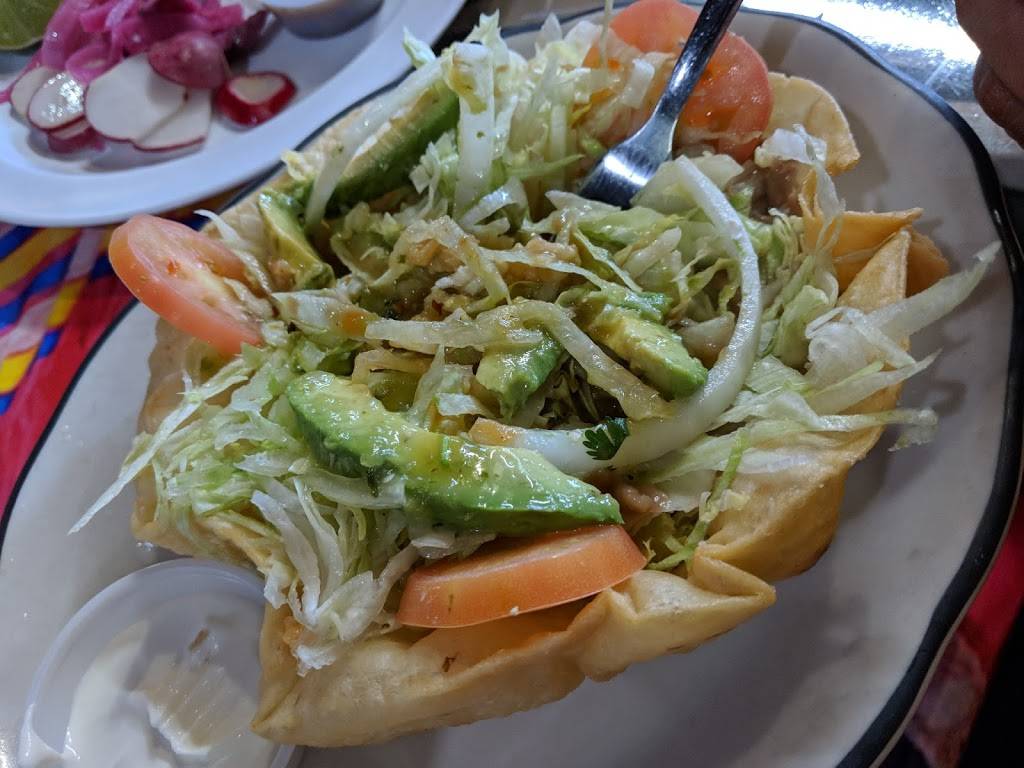 El Taco Veloz | restaurant | 6701 N Tryon St, Charlotte, NC 28213, USA | 7049215721 OR +1 704-921-5721