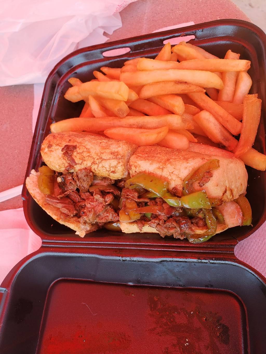 Phillys Steak Sandwiches | restaurant | 228 W Hospitality Ln D, San Bernardino, CA 92408, USA | 9098880681 OR +1 909-888-0681