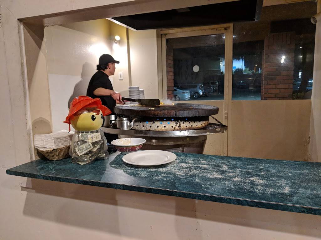 Genghis Khan Restaurant | restaurant | 24506 Lyons Ave, Newhall, CA 91321, USA | 6612540351 OR +1 661-254-0351