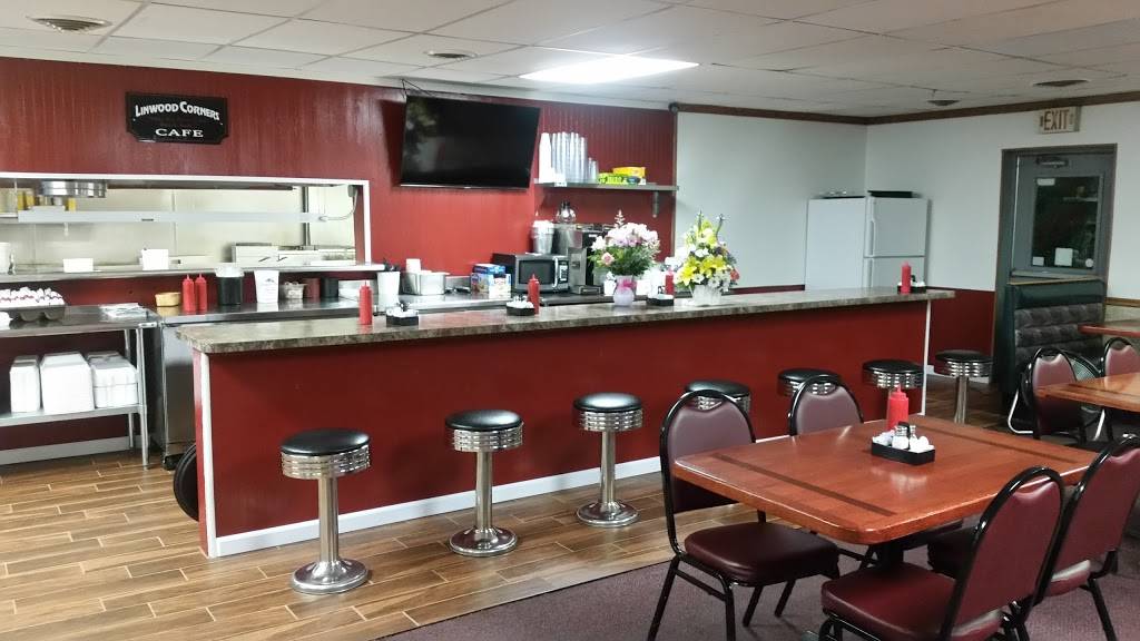 Linwood Corners Cafe | restaurant | 44 N Huron Rd, Linwood, MI 48634, USA | 9896975141 OR +1 989-697-5141