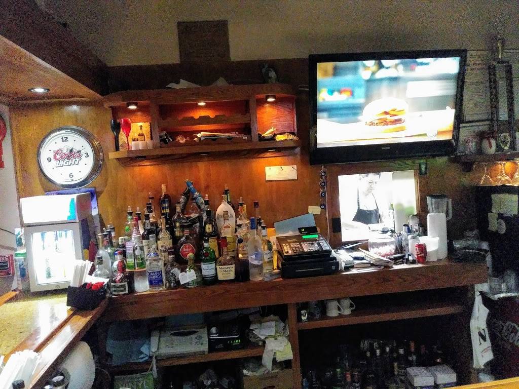 Latino Continental | restaurant | 1160 Montauk Hwy, Patchogue, NY 11772, USA | 6316273172 OR +1 631-627-3172