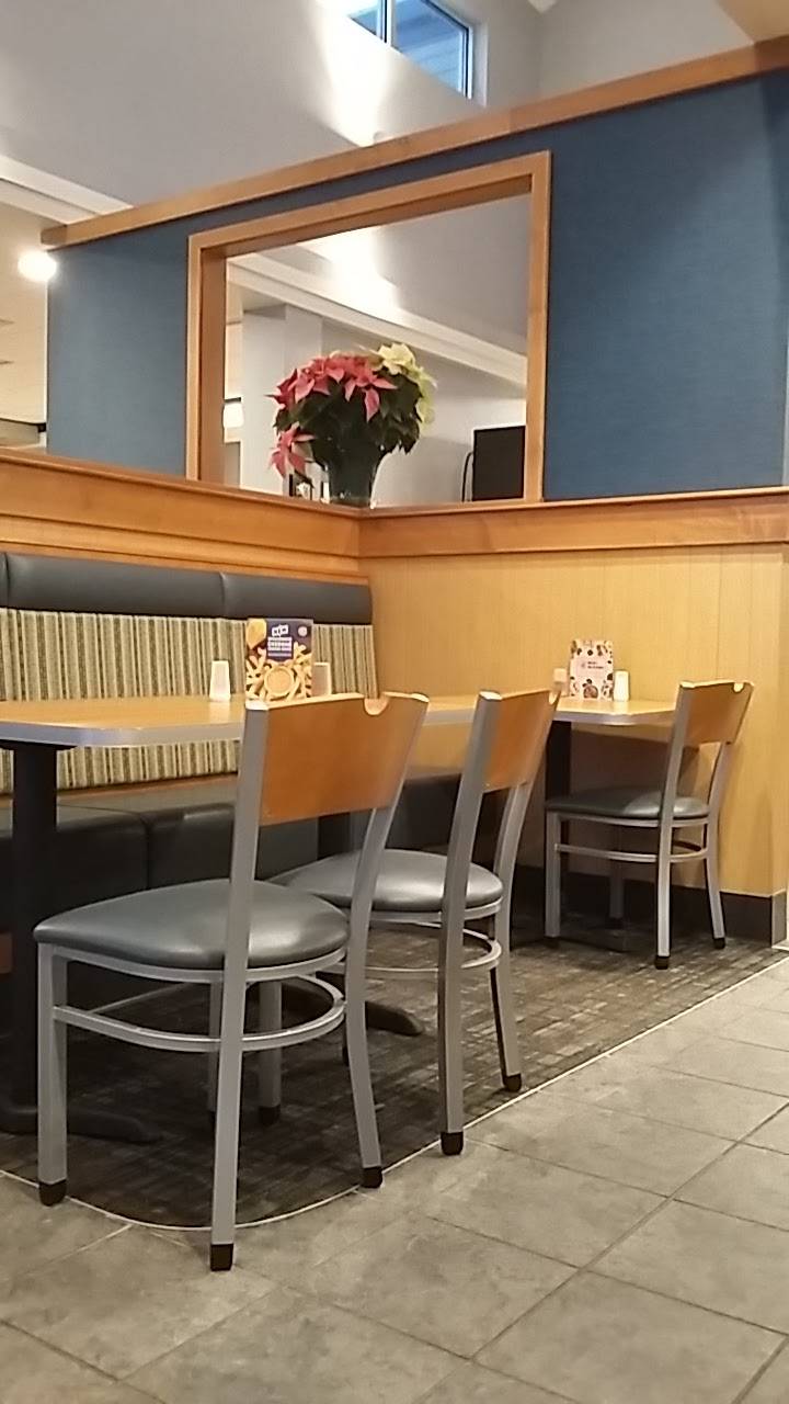 Culvers | restaurant | 1375 Red Fox Way, Marion, IA 52302, USA | 3193737575 OR +1 319-373-7575