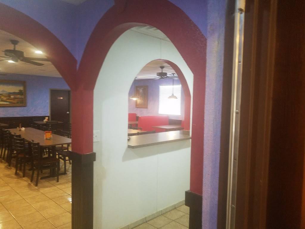 Mi Finca Mexican Restaurant | restaurant | 1101 Lisbon St, Clinton, NC 28328, USA | 9102990628 OR +1 910-299-0628