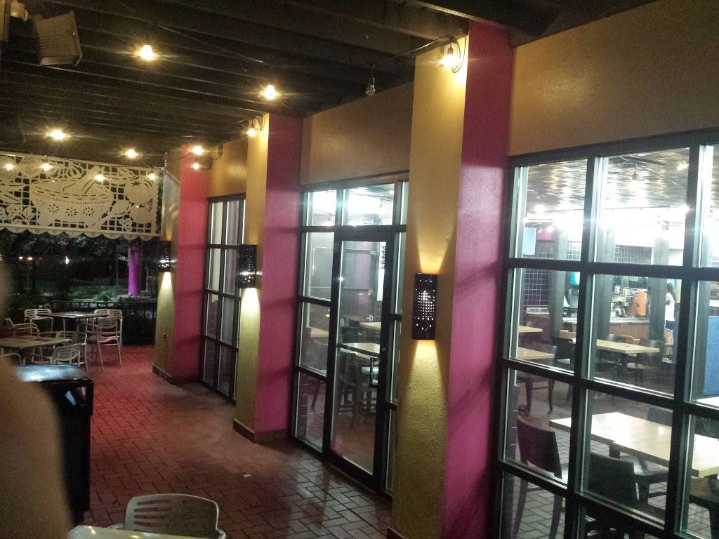 Taco Cabana | restaurant | 8516 Fredericksburg Rd, San Antonio, TX 78229, USA | 2106150902 OR +1 210-615-0902