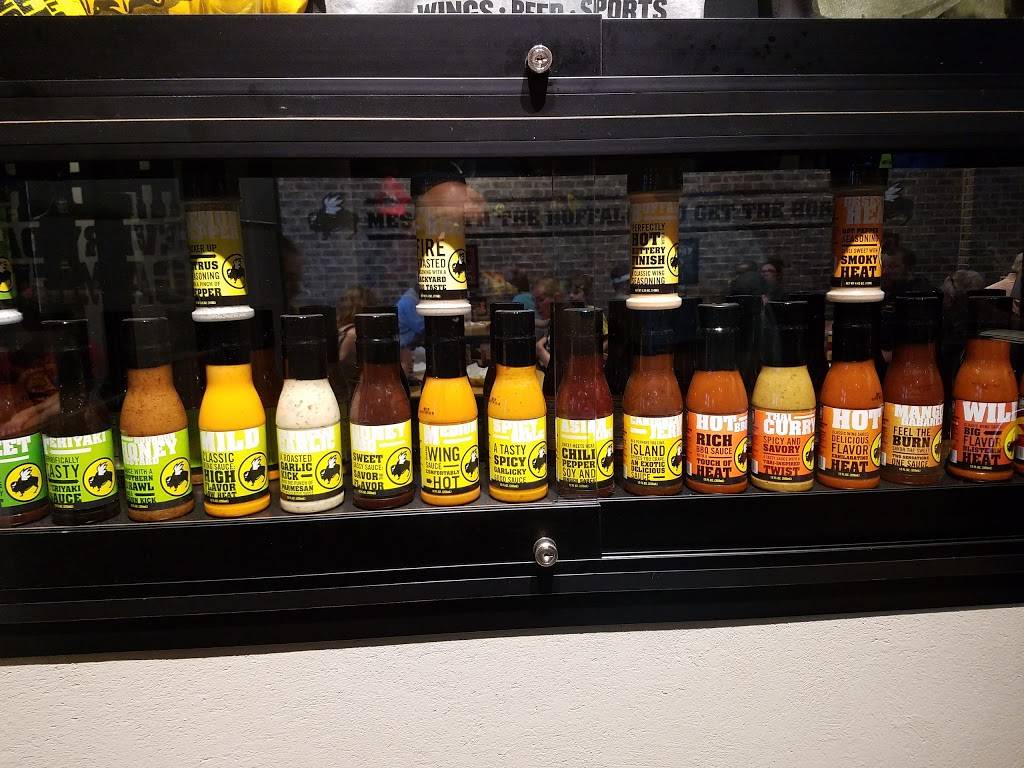 Buffalo Wild Wings | restaurant | 4235 Dowlen Rd, Beaumont, TX 77706, USA | 4099248646 OR +1 409-924-8646