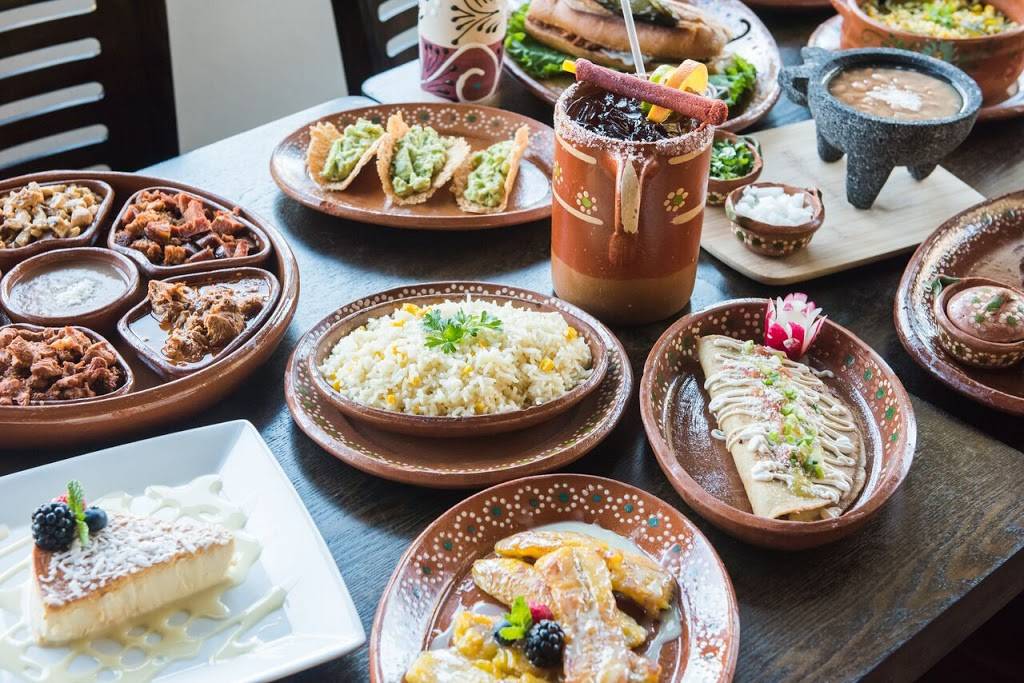 D’ La Santa | restaurant | 2359 10th Ave E, Seattle, WA 98102, USA | 2067092222 OR +1 206-709-2222