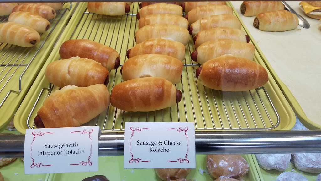 Lickin Good Donuts | restaurant | 110 Eastern Shore Shopping Center, Fairhope, AL 36532, USA | 2512708990 OR +1 251-270-8990