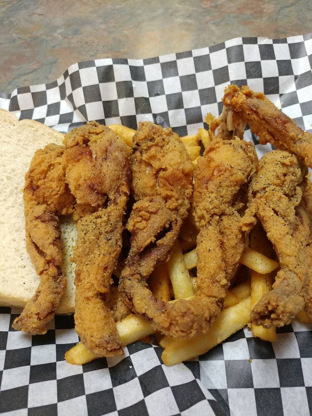 The fish house and grill | restaurant | Elizabethtown, KY 42701, USA | 2705063849 OR +1 270-506-3849