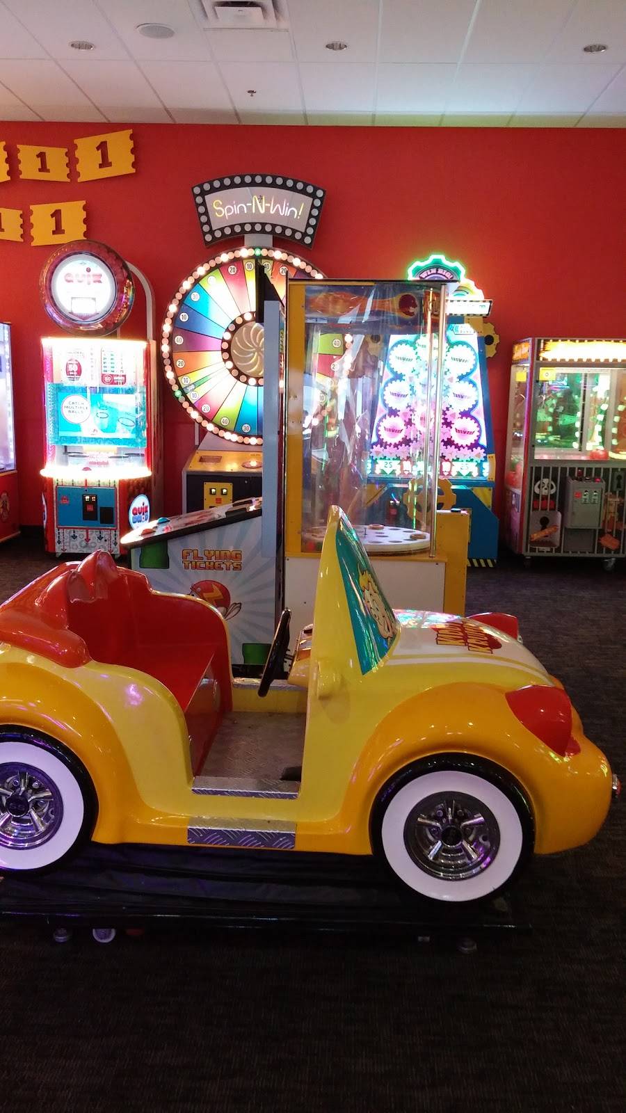 Peter Piper Pizza | meal takeaway | 9260 Golf Course Rd NW, Albuquerque, NM 87114, USA | 5058907668 OR +1 505-890-7668