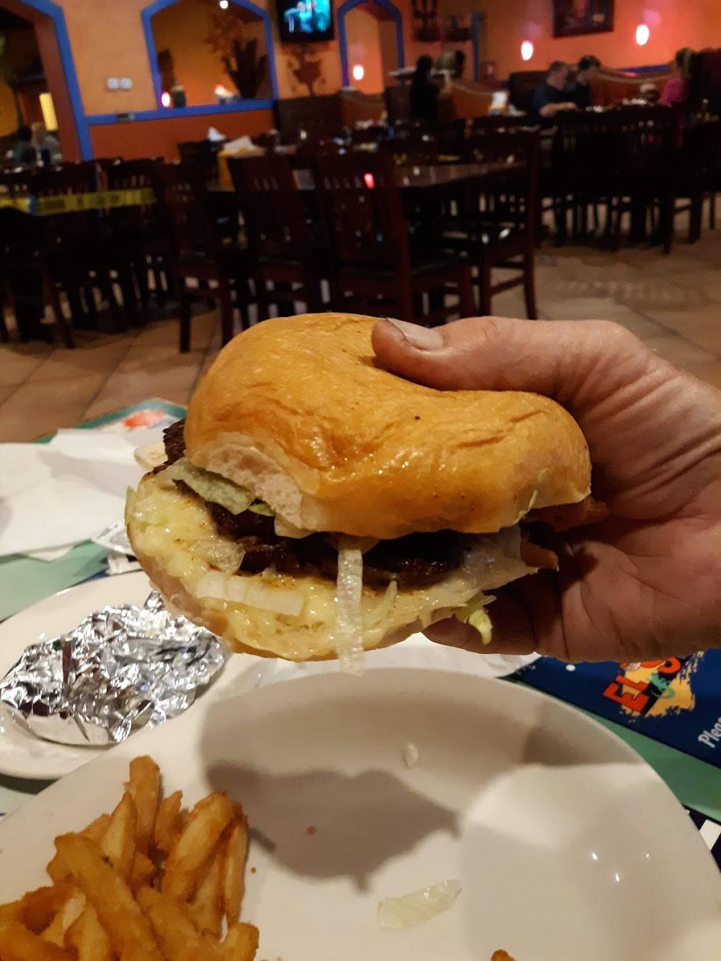 El Saltillo Mexican Restaurant | restaurant | 920 Cedar Lake Rd E1 Cedar, Popps Plaza, Biloxi, MS 39532, USA | 2283962121 OR +1 228-396-2121