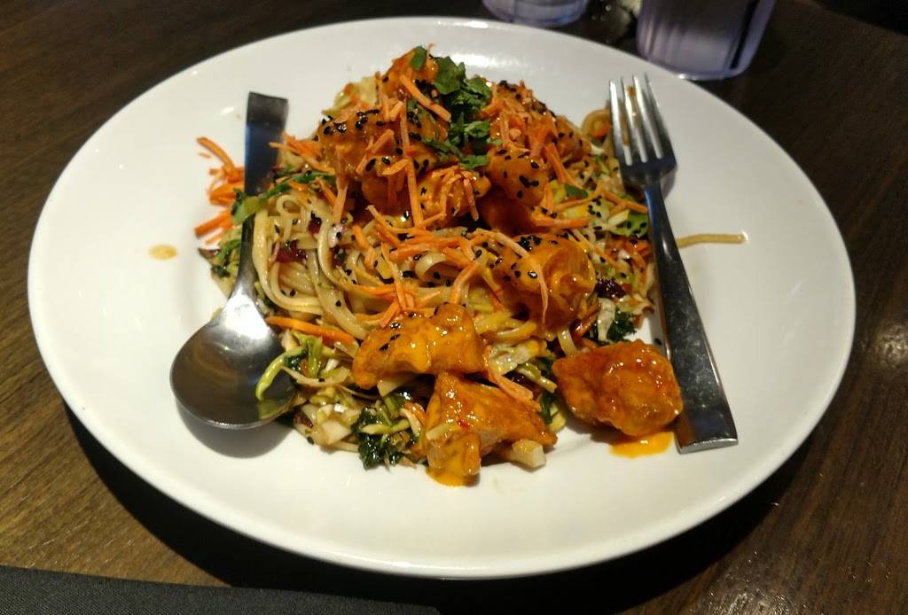 Dave & Busters | restaurant | 3660 28th St SE, Kentwood, MI 49512, USA | 6162248800 OR +1 616-224-8800