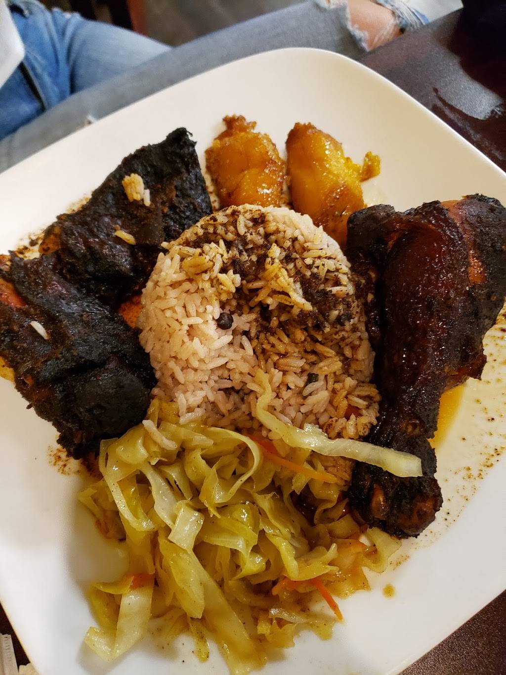 Jamaica Jamaica Cuisine LLC | restaurant | 2026 Austin Hwy, San Antonio, TX 78218, USA | 2105900515 OR +1 210-590-0515