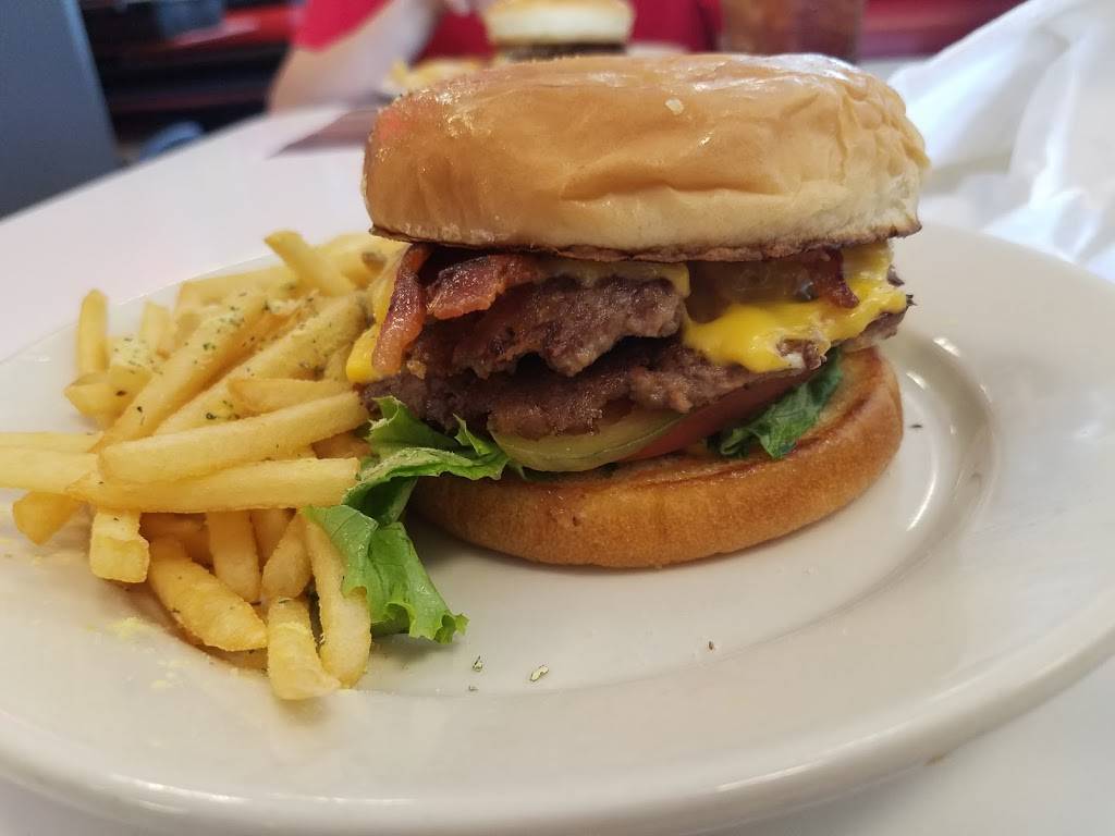 Steak n Shake | restaurant | 2141 S Reynolds Rd, Toledo, OH 43614, USA | 4193816805 OR +1 419-381-6805