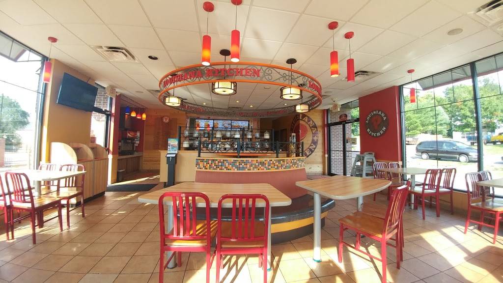 Popeyes Louisiana Kitchen | restaurant | 1382 Dual Hwy, Hagerstown, MD 21740, USA | 3017910398 OR +1 301-791-0398