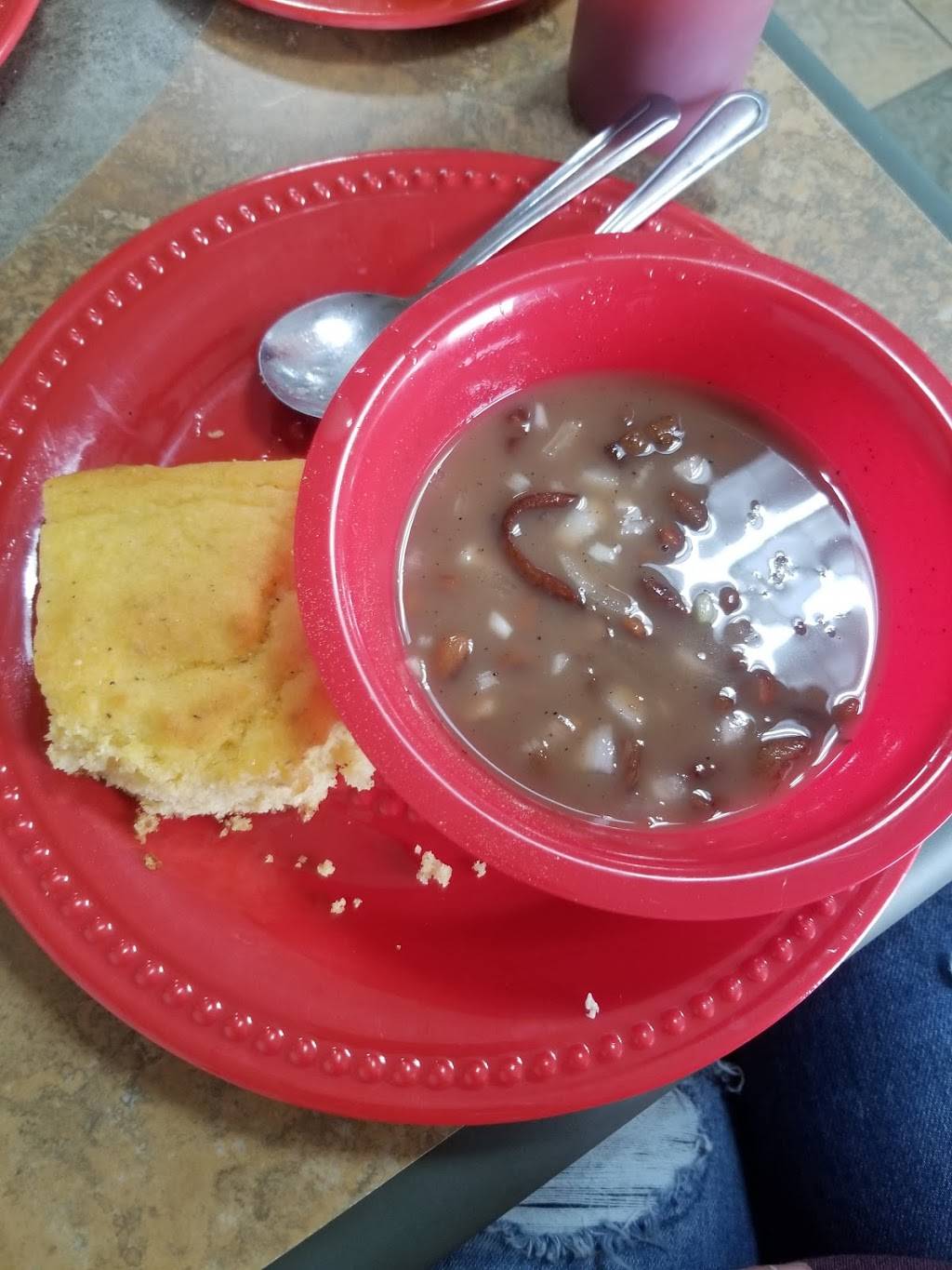 Grandview Diner | restaurant | 2265 Grandview Rd, Beaver, WV 25813, USA | 3047632021 OR +1 304-763-2021