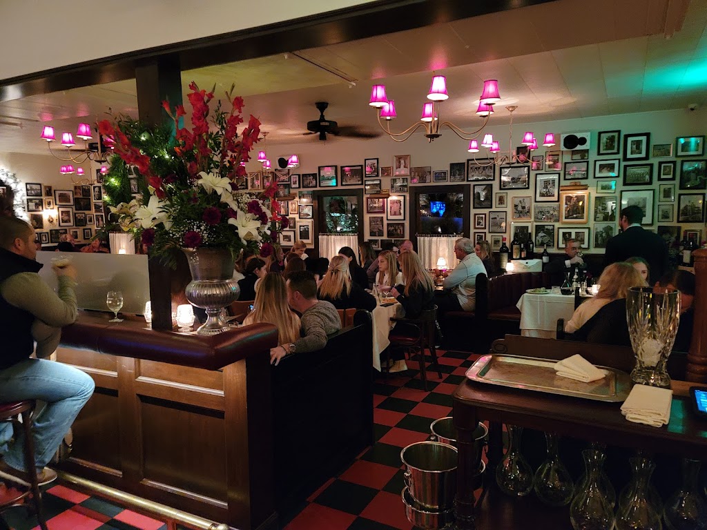 Sammies Italian | restaurant | 807 W 6th St, Austin, TX 78703, USA | 5124742054 OR +1 512-474-2054