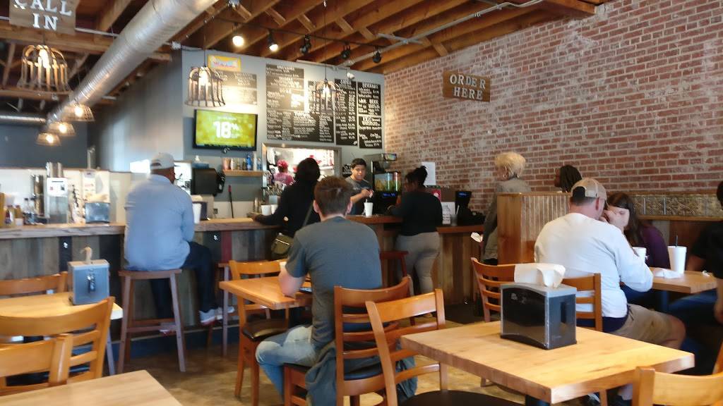 Village Burger | restaurant | 2329 Main St, Tucker, GA 30084, USA | 6783957405 OR +1 678-395-7405