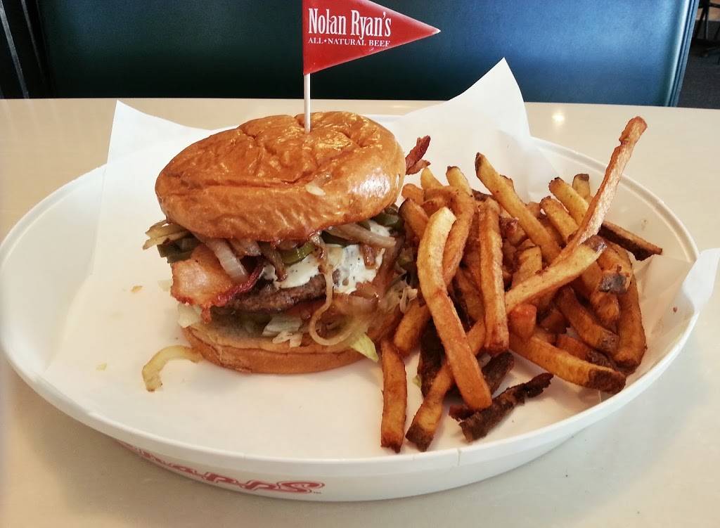 Chapps Burgers (Carrier Pkwy & I-20) | restaurant | 4146 S Carrier Pkwy, Grand Prairie, TX 75052, USA | 9722636969 OR +1 972-263-6969