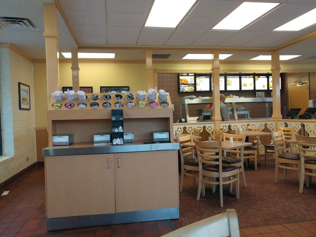 Bojangles Famous Chicken n Biscuits | restaurant | 5513 Carolina Beach Rd, Wilmington, NC 28412, USA | 9104523998 OR +1 910-452-3998