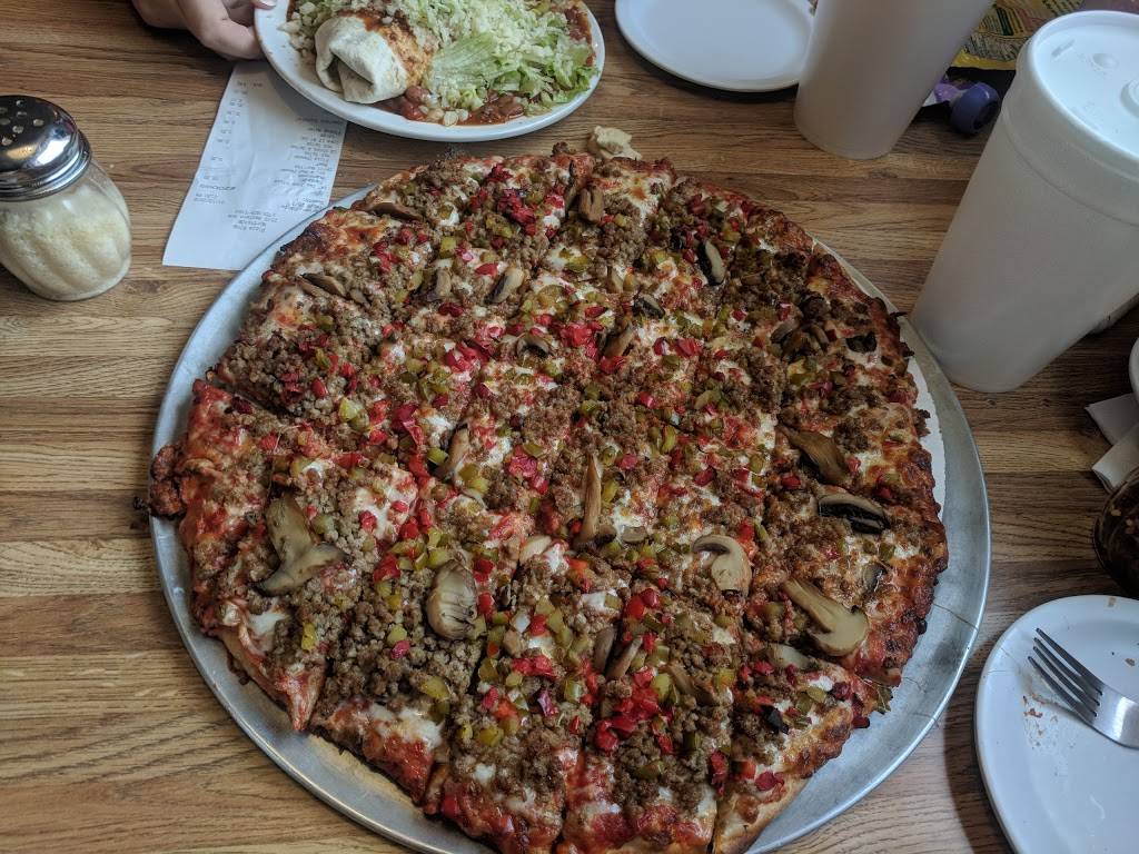 Pizza King | restaurant | 2512 Western Ave, Connersville, IN 47331, USA | 7658255164 OR +1 765-825-5164