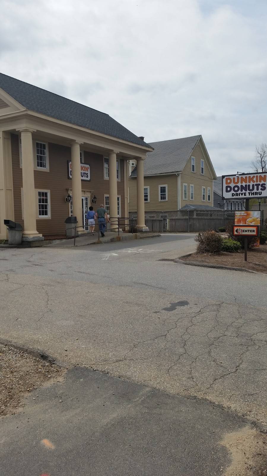 Dunkin | bakery | 255 Main St, Rutland, MA 01543, USA | 5088860294 OR +1 508-886-0294