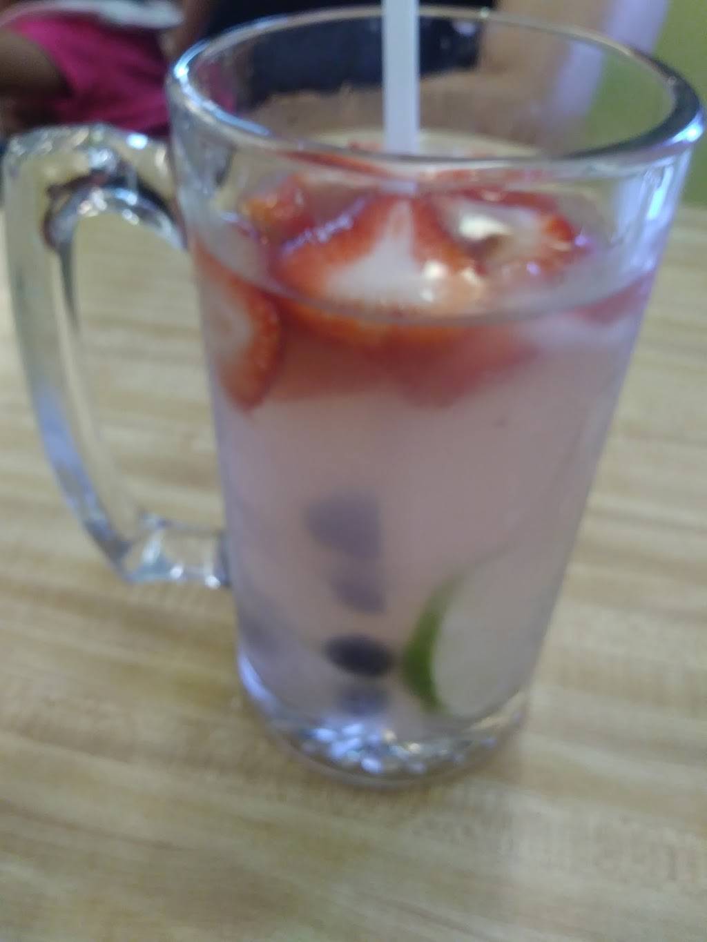 La Mixtequita | meal takeaway | 123 E Commerce St, Bridgeton, NJ 08302, USA | 8563194355 OR +1 856-319-4355