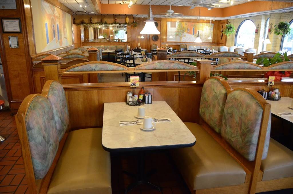 Cafe Romeo | restaurant | 345 N Independence Blvd, Romeoville, IL 60446, USA | 8152934041 OR +1 815-293-4041