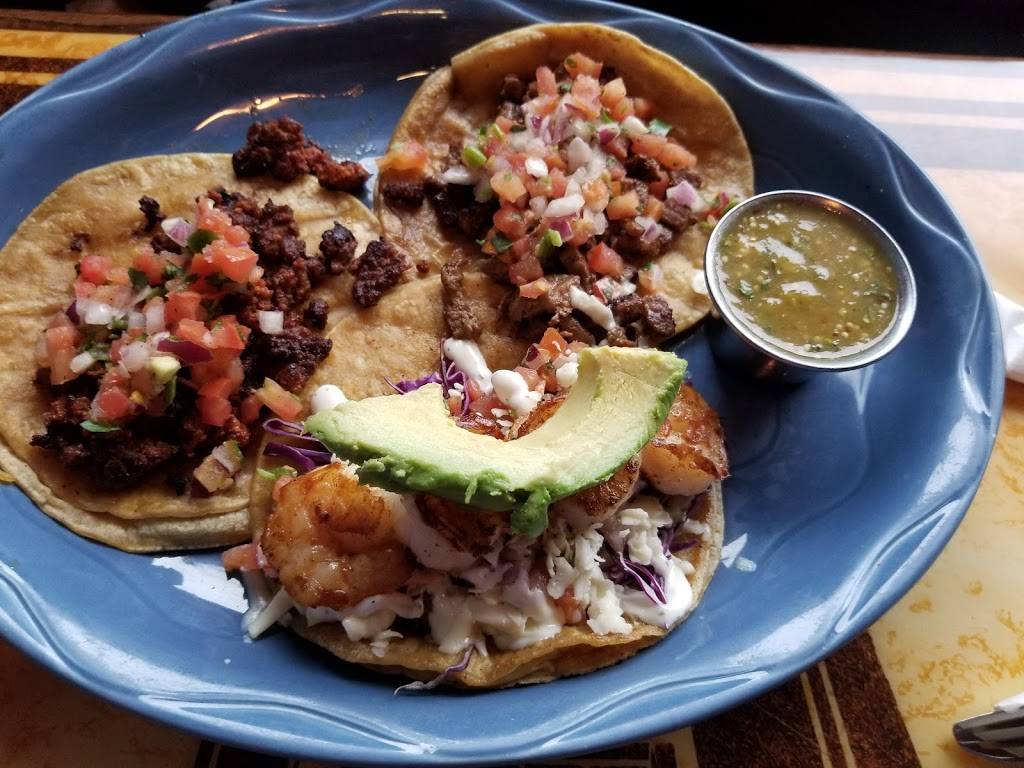 Casa Azul Restaurante Y Cantina | restaurant | 708 1st Ave, Coralville, IA 52241, USA | 3193382641 OR +1 319-338-2641