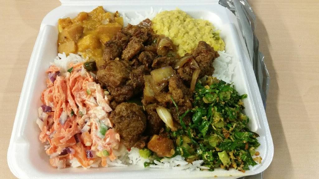 Meenakxy Take-Out | restaurant | 3419 Fieldgate Dr, Mississauga, ON L4X 2J4, Canada | 9052386114 OR +1 905-238-6114