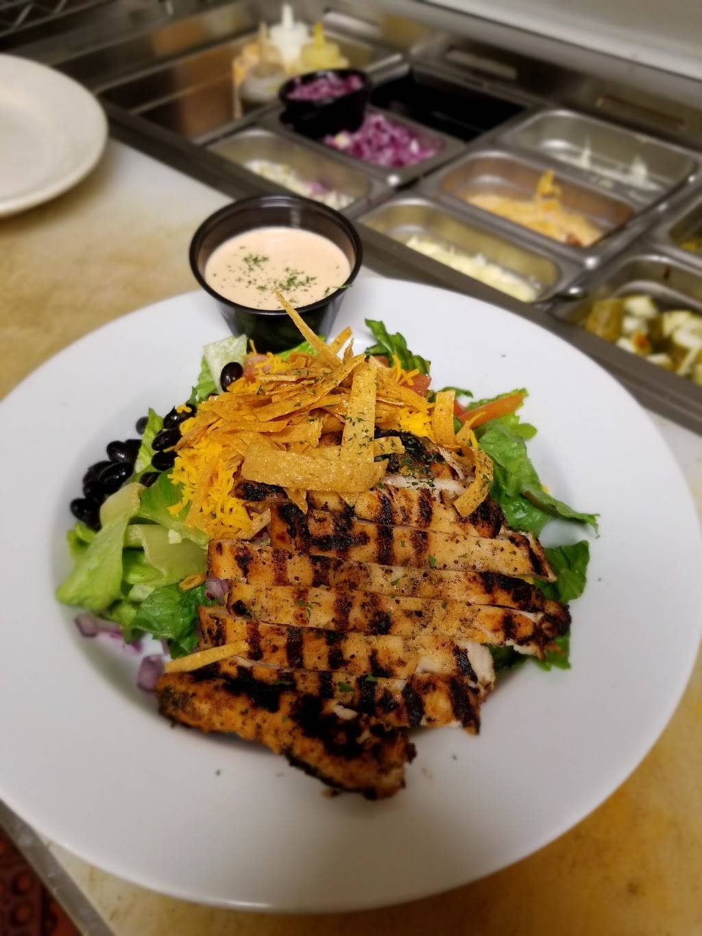 The Station Tap House Bar and Grill | restaurant | 41 W Ramsey St, Banning, CA 92220, USA | 9518499119 OR +1 951-849-9119