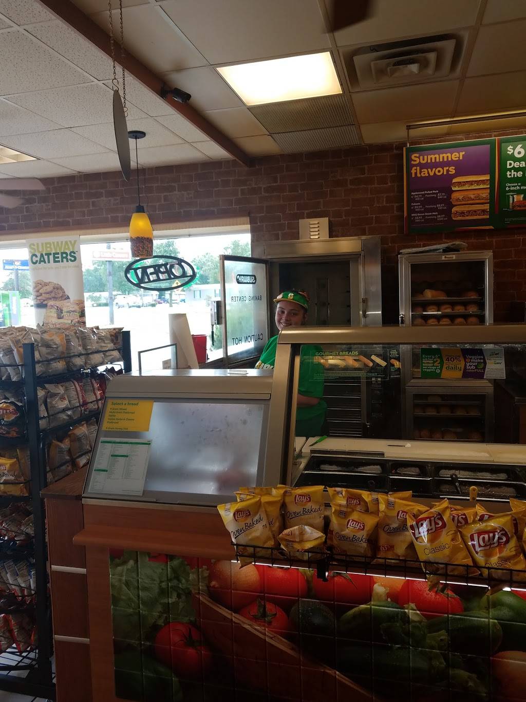 Subway Restaurants | restaurant | 1501 South State Rd 37, Elwood, IN 46036, USA | 7655526279 OR +1 765-552-6279