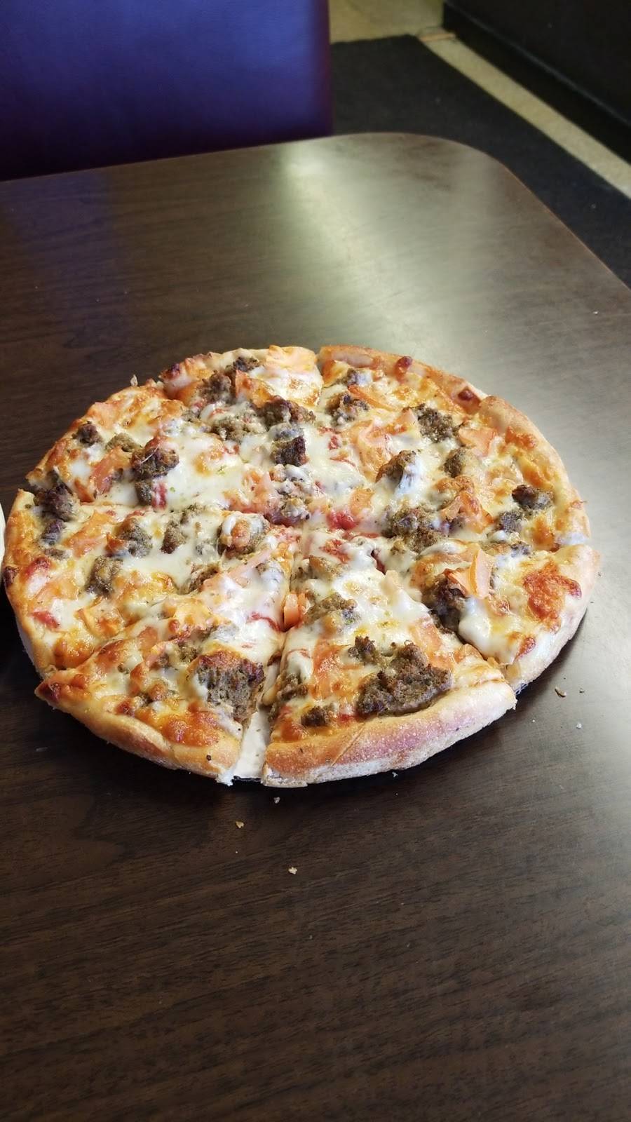 Norwich Pizza Palace | restaurant | 120 N Main St, Norwich, CT 06360, USA | 8608870466 OR +1 860-887-0466