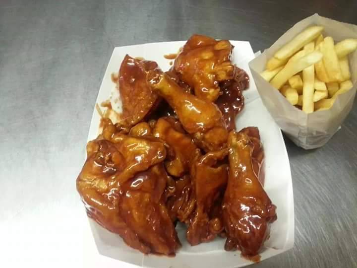 Avys Pizza | restaurant | 9917 S Ewing Ave, Chicago, IL 60617, USA | 7739336007 OR +1 773-933-6007