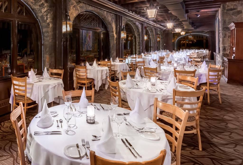 Aux Chantignoles | restaurant | 392 Rue Notre Dame, Montebello, QC J0V 1L0, Canada | 8194236341 OR +1 819-423-6341