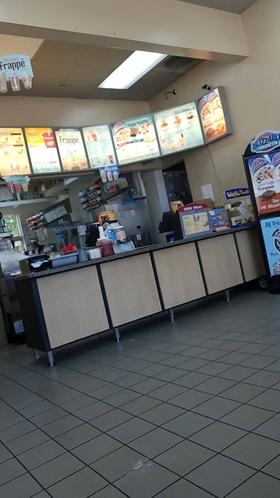 Dairy Queen | restaurant | 1130 N State St, Westville, IL 61883, USA | 2172672897 OR +1 217-267-2897