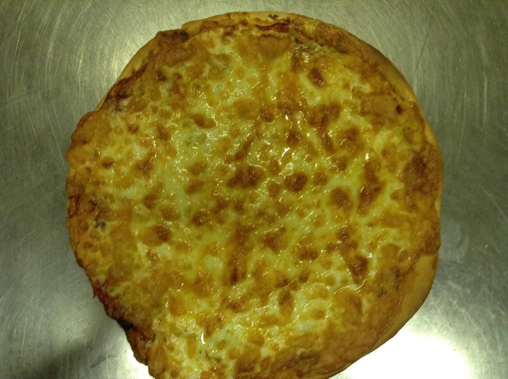 Kips Pizza & Chicken | restaurant | 1309 Brown St, Akron, OH 44301, USA | 3307733663 OR +1 330-773-3663