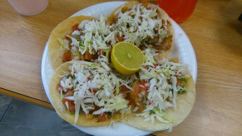 Mariscos Guayabitos Restaurant | restaurant | 12615 San Fernando Rd, Sylmar, CA 91342, USA | 8184273985 OR +1 818-427-3985