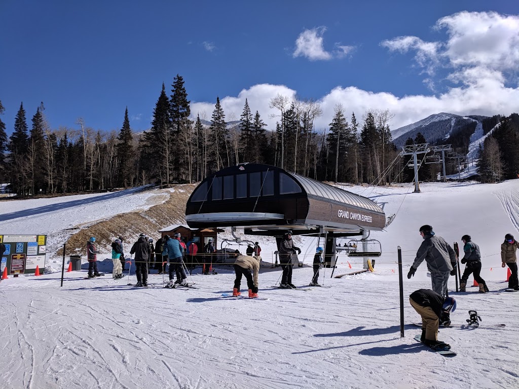 Arizona Snowbowl | restaurant | 9300 N Snow Bowl Rd, Flagstaff, AZ 86001, USA | 9287791951 OR +1 928-779-1951