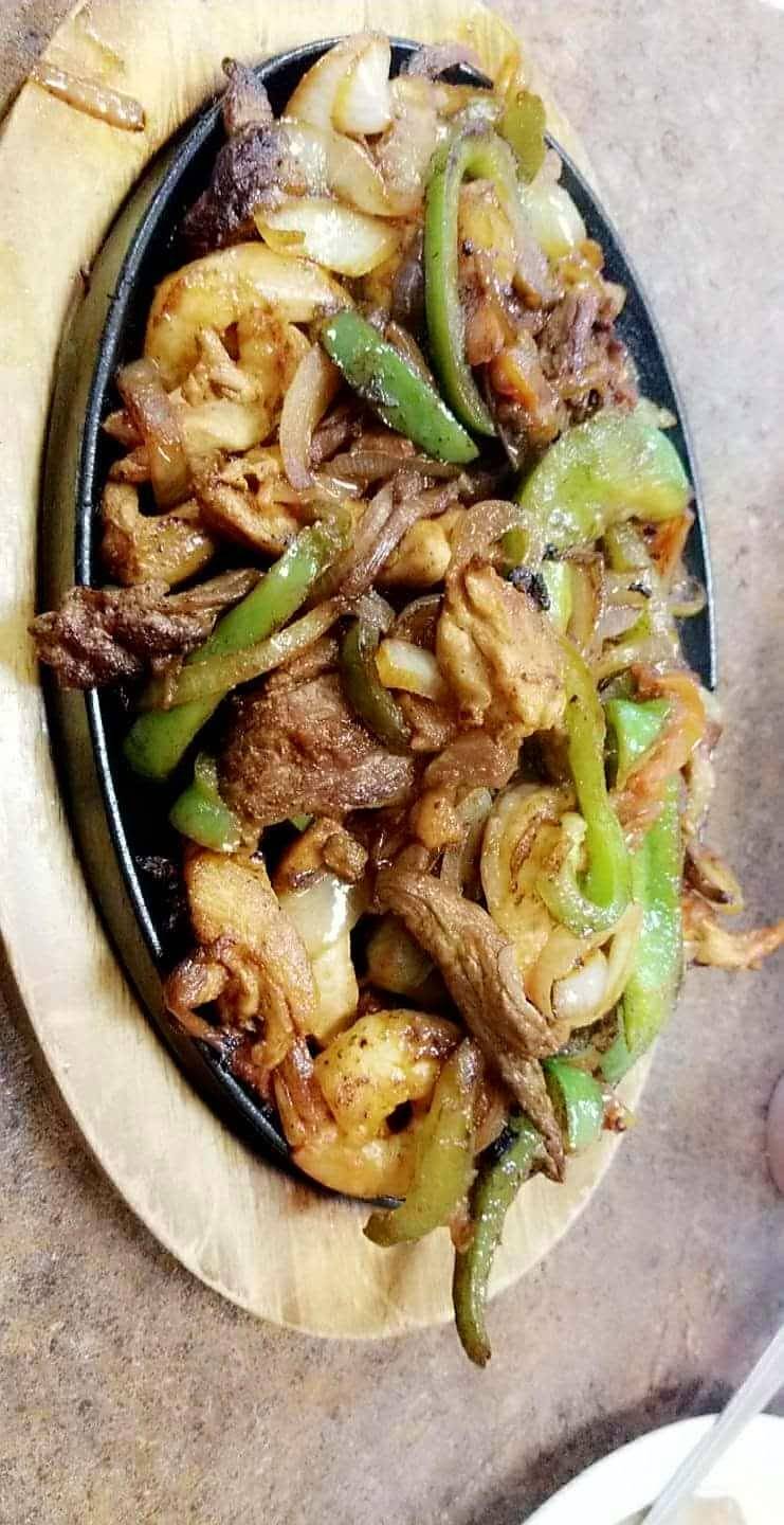 Chapala Restaurant | restaurant | 837 W Valley Blvd, Colton, CA 92324, USA | 9095726100 OR +1 909-572-6100