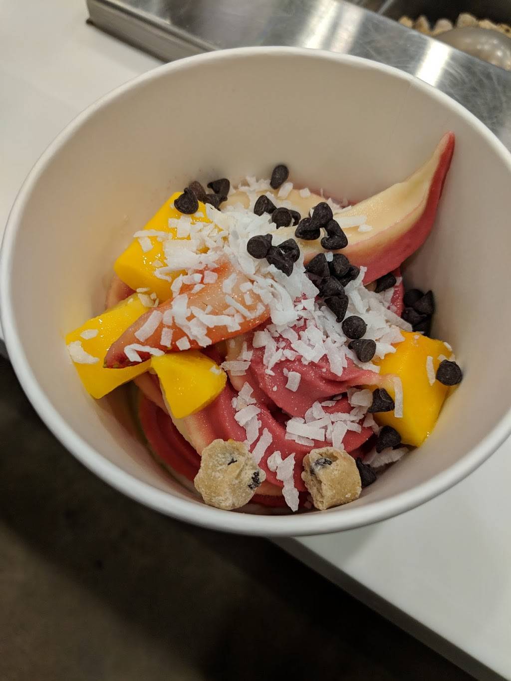 Rafics Falafel | restaurant | 6905 Schaefer Rd, Dearborn, MI 48126, USA | 3135515046 OR +1 313-551-5046