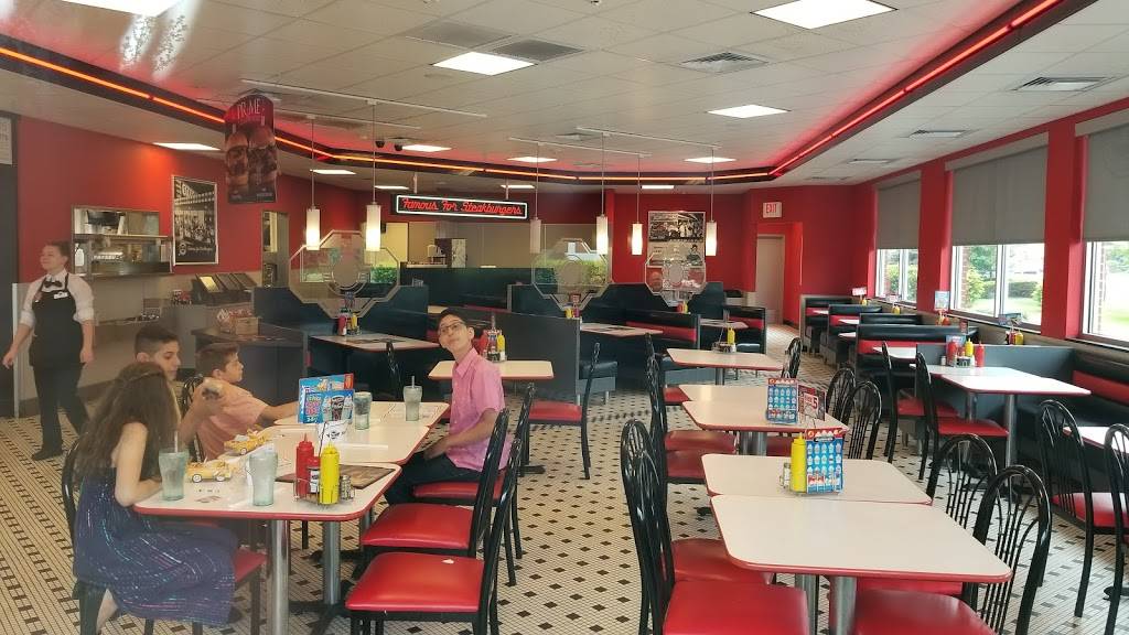 Steak n Shake | restaurant | 20091 South La Grange Road, Frankfort, IL 60423, USA | 8158069564 OR +1 815-806-9564