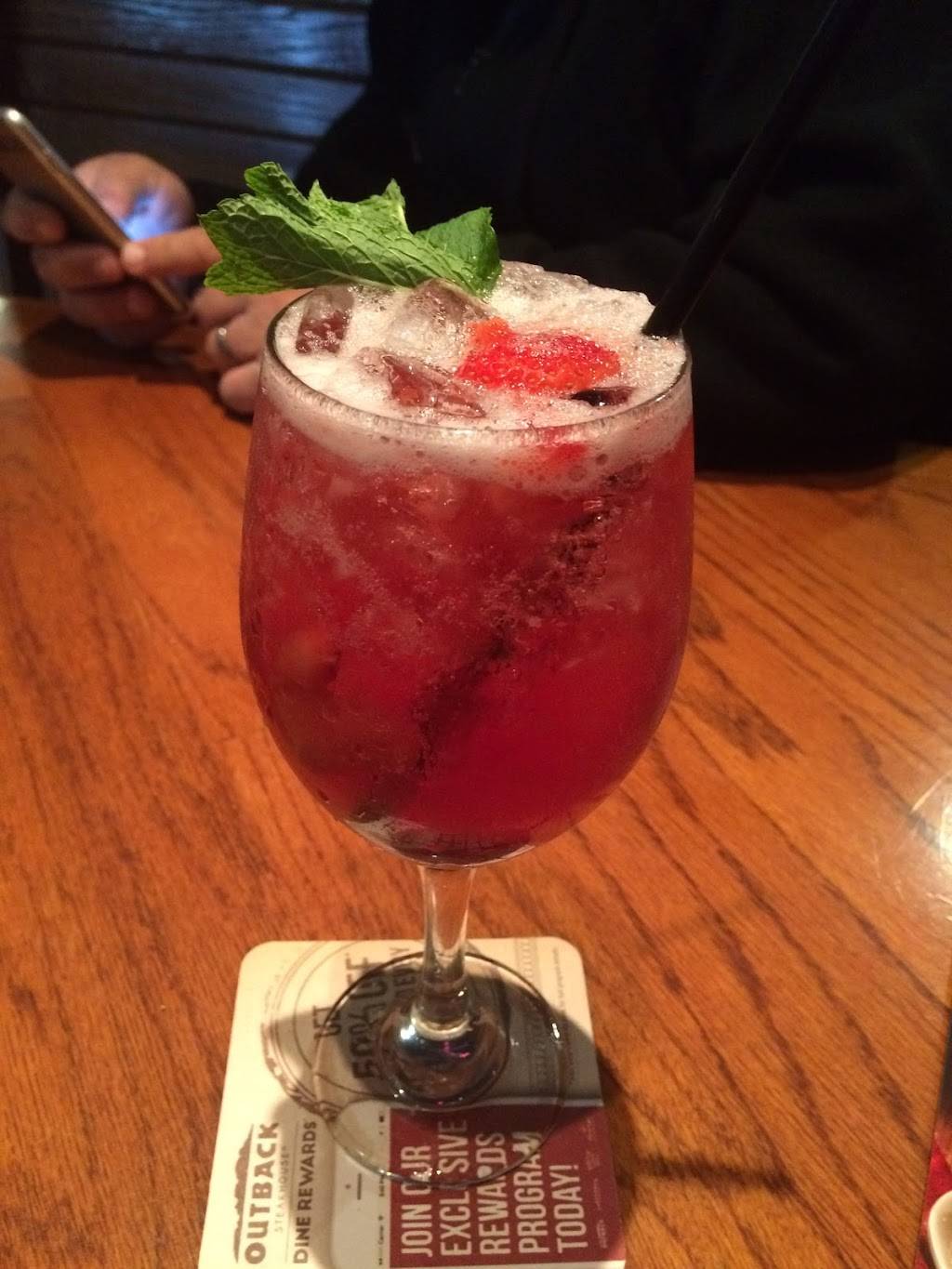 Outback Steakhouse | restaurant | 610 Old York Rd, Jenkintown, PA 19046, USA | 2158865120 OR +1 215-886-5120