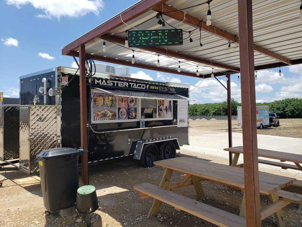 Master Taco | restaurant | 14701 Westpark Dr, Houston, TX 77082, USA | 3464007337 OR +1 346-400-7337