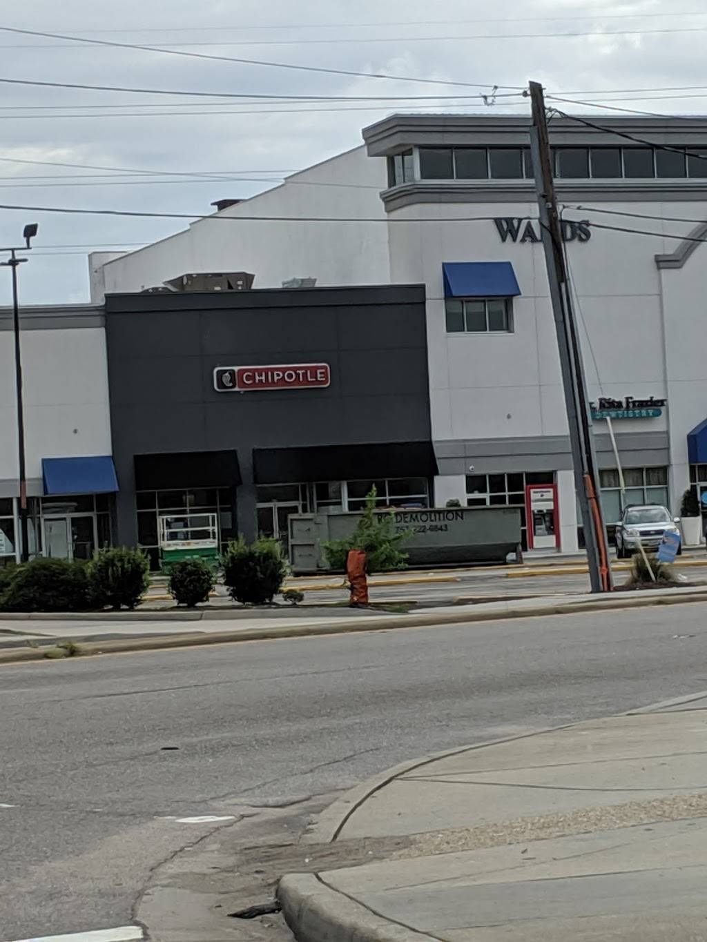 Chipotle Mexican Grill | restaurant | 132 E Little Creek Rd, Norfolk, VA 23505, USA | 7573514401 OR +1 757-351-4401