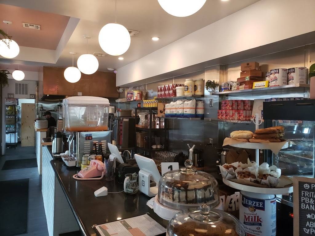 Chugs | restaurant | 3444 Main Hwy Suite 21, Miami, FL 33133, USA | 7865348722 OR +1 786-534-8722