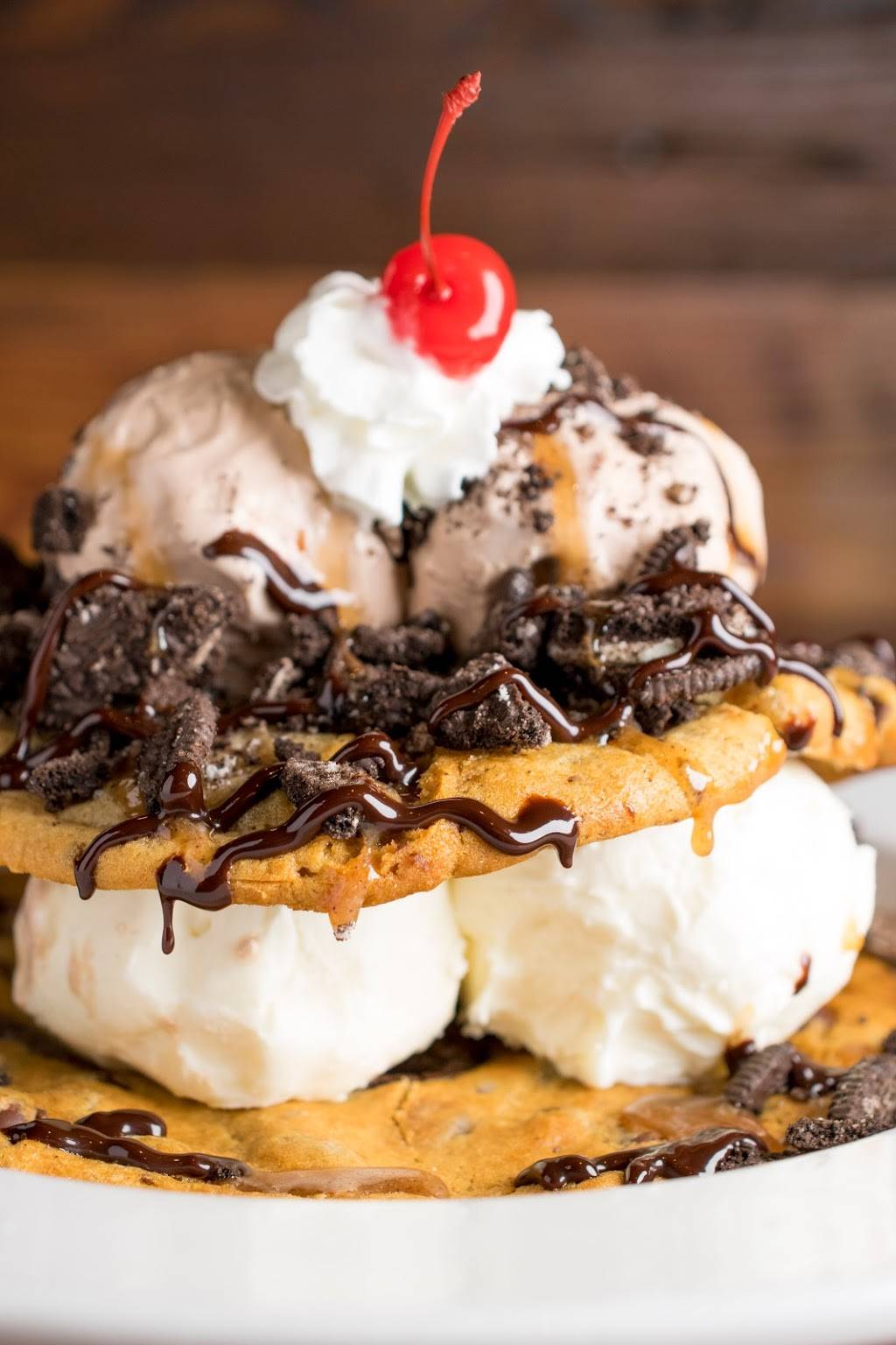 Film Alley Terrell | restaurant | 750 American way, Terrell, TX 75160, USA | 4698992802 OR +1 469-899-2802