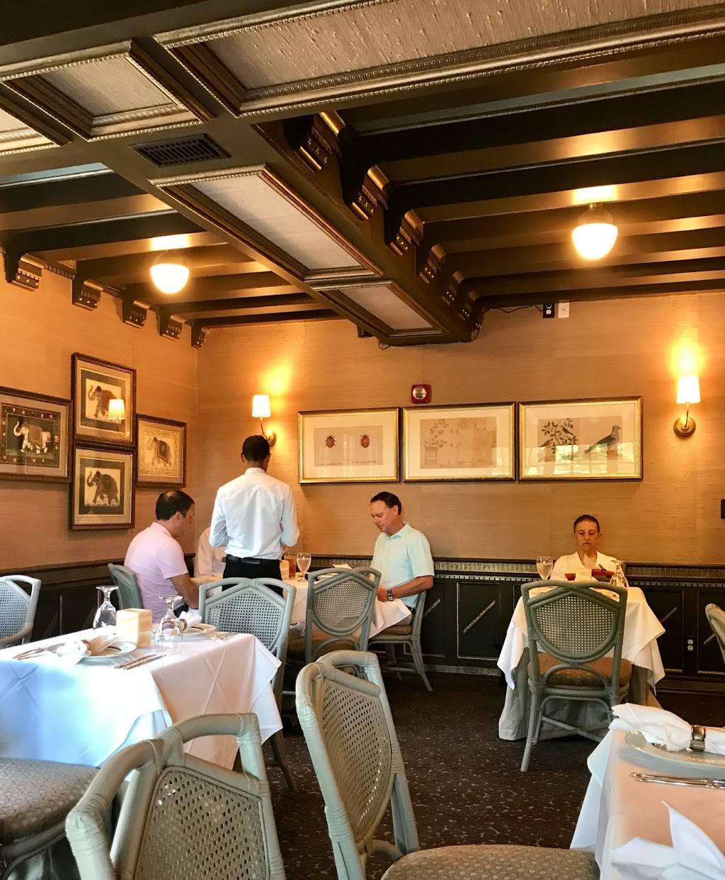 Peerces Landing | restaurant | 12460 Dulaney Valley Rd, Phoenix, MD 21131, USA | 4102521033 OR +1 410-252-1033