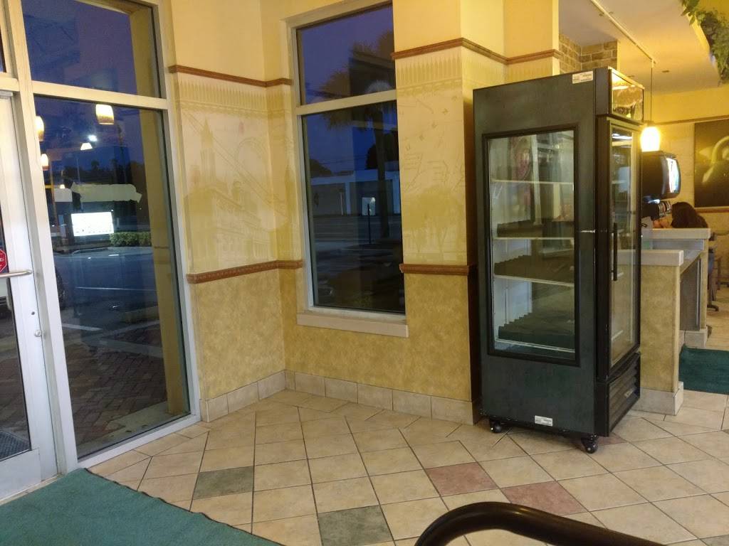 Subway Restaurants | restaurant | 2006 Drew St, Clearwater, FL 33764, USA | 7274437350 OR +1 727-443-7350